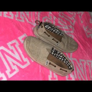 Kids or women Toms